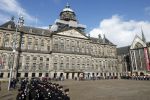 Amsterdam 17 april 2024
Staatsbezoek Nederland - Spanje met Koning Willem Alexander Koningin Maxima Koning Filipe en Koningin Letizia van Spanje aan Nederland . Het paleis op de dam wordt verbouwd