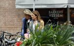 Amsterdam 11 april 2024
Prinses Aimee aan het winkelen met vriendinnen  in Amsterdam Zuid.