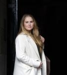 Amsterdam 17 april 2024
Staatsbezoek Nederland - Spanje met Koning Willem Alexander Koningin Maxima Koning Filipe en Koningin Letizia van Spanje aan Nederland . Prinses Amalia arriveert met haar auto bij het paleis . Ze heeft een tas bij met een slotje erop.
