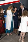 Amsterdam 18 april 2024
Contraprestatie
Koning Felipe en Koningin Letizia bieden het Koninklijk Paar een receptie aan in Museum STRAAT in Amsterdam. Hierbij is ook de Prinses van Oranje aanwezig. Tijdens de receptie openen de Koninklijke Paren een expositie van tien Spaanse en Nederlandse muurschilders. De tentoonstelling is tot en met 2 juni te bezoeken. Na de receptie neemt het Koninklijk Paar afscheid van de Spaanse Koning en Koningin. Aanwezig Koning Felipe Koningin Letizia Koning Willem Alexnader Koningin Maxima Prinses Amalia Prinses Margriet en Mr Pieter v Vollenhoven.