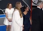 Amsterdam 18 april 2024
Contraprestatie
Koning Felipe en Koningin Letizia bieden het Koninklijk Paar een receptie aan in Museum STRAAT in Amsterdam. Hierbij is ook de Prinses van Oranje aanwezig. Tijdens de receptie openen de Koninklijke Paren een expositie van tien Spaanse en Nederlandse muurschilders. De tentoonstelling is tot en met 2 juni te bezoeken. Na de receptie neemt het Koninklijk Paar afscheid van de Spaanse Koning en Koningin. Aanwezig Koning Felipe Koningin Letizia Koning Willem Alexnader Koningin Maxima Prinses Amalia Prinses Margriet en Mr Pieter v Vollenhoven.