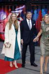 Amsterdam 18 april 2024
Contraprestatie
Koning Felipe en Koningin Letizia bieden het Koninklijk Paar een receptie aan in Museum STRAAT in Amsterdam. Hierbij is ook de Prinses van Oranje aanwezig. Tijdens de receptie openen de Koninklijke Paren een expositie van tien Spaanse en Nederlandse muurschilders. De tentoonstelling is tot en met 2 juni te bezoeken. Na de receptie neemt het Koninklijk Paar afscheid van de Spaanse Koning en Koningin. Aanwezig Koning Felipe Koningin Letizia Koning Willem Alexnader Koningin Maxima Prinses Amalia Prinses Margriet en Mr Pieter v Vollenhoven.
