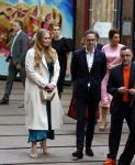 Amsterdam 18 april 2024
Contraprestatie
Koning Felipe en Koningin Letizia bieden het Koninklijk Paar een receptie aan in Museum STRAAT in Amsterdam. Hierbij is ook de Prinses van Oranje aanwezig. Tijdens de receptie openen de Koninklijke Paren een expositie van tien Spaanse en Nederlandse muurschilders. De tentoonstelling is tot en met 2 juni te bezoeken. Na de receptie neemt het Koninklijk Paar afscheid van de Spaanse Koning en Koningin. Aanwezig Koning Felipe Koningin Letizia Koning Willem Alexnader Koningin Maxima Prinses Amalia Prinses Margriet en Mr Pieter v Vollenhoven.