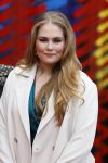 Amsterdam 18 april 2024
Contraprestatie
Koning Felipe en Koningin Letizia bieden het Koninklijk Paar een receptie aan in Museum STRAAT in Amsterdam. Hierbij is ook de Prinses van Oranje aanwezig. Tijdens de receptie openen de Koninklijke Paren een expositie van tien Spaanse en Nederlandse muurschilders. De tentoonstelling is tot en met 2 juni te bezoeken. Na de receptie neemt het Koninklijk Paar afscheid van de Spaanse Koning en Koningin. Aanwezig Koning Felipe Koningin Letizia Koning Willem Alexnader Koningin Maxima Prinses Amalia Prinses Margriet en Mr Pieter v Vollenhoven.