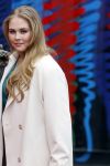 Amsterdam 18 april 2024
Contraprestatie
Koning Felipe en Koningin Letizia bieden het Koninklijk Paar een receptie aan in Museum STRAAT in Amsterdam. Hierbij is ook de Prinses van Oranje aanwezig. Tijdens de receptie openen de Koninklijke Paren een expositie van tien Spaanse en Nederlandse muurschilders. De tentoonstelling is tot en met 2 juni te bezoeken. Na de receptie neemt het Koninklijk Paar afscheid van de Spaanse Koning en Koningin. Aanwezig Koning Felipe Koningin Letizia Koning Willem Alexnader Koningin Maxima Prinses Amalia Prinses Margriet en Mr Pieter v Vollenhoven.