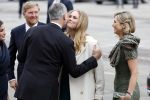 Amsterdam 18 april 2024
Contraprestatie
Koning Felipe en Koningin Letizia bieden het Koninklijk Paar een receptie aan in Museum STRAAT in Amsterdam. Hierbij is ook de Prinses van Oranje aanwezig. Tijdens de receptie openen de Koninklijke Paren een expositie van tien Spaanse en Nederlandse muurschilders. De tentoonstelling is tot en met 2 juni te bezoeken. Na de receptie neemt het Koninklijk Paar afscheid van de Spaanse Koning en Koningin. Aanwezig Koning Felipe Koningin Letizia Koning Willem Alexnader Koningin Maxima Prinses Amalia Prinses Margriet en Mr Pieter v Vollenhoven.
