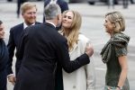 Amsterdam 18 april 2024
Contraprestatie
Koning Felipe en Koningin Letizia bieden het Koninklijk Paar een receptie aan in Museum STRAAT in Amsterdam. Hierbij is ook de Prinses van Oranje aanwezig. Tijdens de receptie openen de Koninklijke Paren een expositie van tien Spaanse en Nederlandse muurschilders. De tentoonstelling is tot en met 2 juni te bezoeken. Na de receptie neemt het Koninklijk Paar afscheid van de Spaanse Koning en Koningin. Aanwezig Koning Felipe Koningin Letizia Koning Willem Alexnader Koningin Maxima Prinses Amalia Prinses Margriet en Mr Pieter v Vollenhoven.