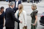 Amsterdam 18 april 2024
Contraprestatie
Koning Felipe en Koningin Letizia bieden het Koninklijk Paar een receptie aan in Museum STRAAT in Amsterdam. Hierbij is ook de Prinses van Oranje aanwezig. Tijdens de receptie openen de Koninklijke Paren een expositie van tien Spaanse en Nederlandse muurschilders. De tentoonstelling is tot en met 2 juni te bezoeken. Na de receptie neemt het Koninklijk Paar afscheid van de Spaanse Koning en Koningin. Aanwezig Koning Felipe Koningin Letizia Koning Willem Alexnader Koningin Maxima Prinses Amalia Prinses Margriet en Mr Pieter v Vollenhoven.