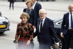 Amsterdam 18 april 2024
Contraprestatie
Koning Felipe en Koningin Letizia bieden het Koninklijk Paar een receptie aan in Museum STRAAT in Amsterdam. Hierbij is ook de Prinses van Oranje aanwezig. Tijdens de receptie openen de Koninklijke Paren een expositie van tien Spaanse en Nederlandse muurschilders. De tentoonstelling is tot en met 2 juni te bezoeken. Na de receptie neemt het Koninklijk Paar afscheid van de Spaanse Koning en Koningin. Aanwezig Koning Felipe Koningin Letizia Koning Willem Alexnader Koningin Maxima Prinses Amalia Prinses Margriet en Mr Pieter v Vollenhoven.