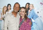 Amsterdam 3 april 2024
Amsterdamse premiere van Mamma Mia in het DeLaMar theater. Ron Boszhard kwam met zijn dochter