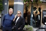 Amsterdam 7 oktober 2021
Ronald Koeman en zijn vrouw Bartina Koeman op de cornelis schuytstraat .