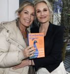 Amsterdam 16 april 2024
Boekpresentatie Kimberley Klaver. Haar 2e boek heet Zuid moeders hebben geen geheimen. tanja Jess