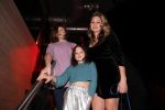 Amsterdam, 2 April 2024
Voorstelling Ladies of Soul
Zangeres Do Zangeres met kinderen Jip Verschoor en LouLou Verschoor