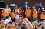 Zeewolde 17 april 2026
Koning Willem Alexander bezoekt de koningsspelen in Zeewolde . Britt Dekker presenteert het .