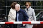 Amsterdam 18 april 2026
Crematie Sonja Barend op begraafplaats Zorgvlied . Frits Barend kwam met zijn vrouw en dochter Barbara Barend