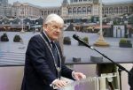 Scheveningen 2 april 2026
Koningin MÃ¡xima opent de gerenoveerde boulevard. De Scheveningse boulevard, al decennialang een van de bekendste en meest bezochte kustpromenades van Nederland, is de afgelopen jaren vernieuwd om beter aan te sluiten bij het groeiende aantal bezoekers en klaar te zijn voor de toekomst. Burgemeester Jan v Zanen begeleidde de Koningin . OOk de commisaris van de koning Wouter Kolff was aanwezig .