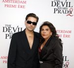 Amsterdam 28 april 2026
Premiere The Devil wears Prada 2 in Tuschinski . Jerrel Bauman met zijn moeder