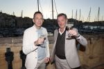 Malta 7 april 2026
John de Bever en Kees de Bever maken bij de Smart City Malta Studios bekend dat ze een speelfilm op gaan nemen . De film gaat heten alles voor de fans .