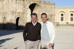 Malta 7 april 2026
John de Bever en Kees de Bever maken bij de Smart City Malta Studios bekend dat ze een speelfilm op gaan nemen . De film gaat heten alles voor de fans .