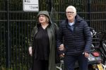 Amsterdam 18 april 2026
Crematie Sonja Barend op begraafplaats Zorgvlied . Kees v Kooten met vrouw