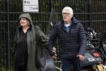 Amsterdam 18 april 2026
Crematie Sonja Barend op begraafplaats Zorgvlied . Kees v Kooten met vrouw