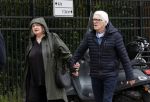 Amsterdam 18 april 2026
Crematie Sonja Barend op begraafplaats Zorgvlied . Kees v Kooten met vrouw