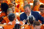 Zeewolde 17 april 2026
Koning Willem Alexander bezoekt de koningsspelen in Zeewolde . Britt Dekker presenteert het .