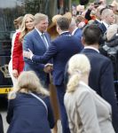 Dokkum 27 april 2026
Koningsdag is dit jaar in Dokkum . Namens de koninklijke familie zijn aanwezig : Koning Willem Alexander Koningin Maxima Prinses Amalia Prinses Alexia Prinses Ariane Prins Constantijn Prinses Laurentien Prins Maurits Prinses Marilene Prins Bernhard Prins Floris Prinses Aimee Prins Pieter Christiaan en Prinses Anita .