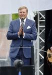Dokkum 27 april 2026
Koningsdag is dit jaar in Dokkum . Namens de koninklijke familie zijn aanwezig : Koning Willem Alexander Koningin Maxima Prinses Amalia Prinses Alexia Prinses Ariane Prins Constantijn Prinses Laurentien Prins Maurits Prinses Marilene Prins Bernhard Prins Floris Prinses Aimee Prins Pieter Christiaan en Prinses Anita .