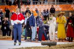 Dokkum 27 april 2026
Koningsdag is dit jaar in Dokkum . Namens de koninklijke familie zijn aanwezig : Koning Willem Alexander Koningin Maxima Prinses Amalia Prinses Alexia Prinses Ariane Prins Constantijn Prinses Laurentien Prins Maurits Prinses Marilene Prins Bernhard Prins Floris Prinses Aimee Prins Pieter Christiaan en Prinses Anita .