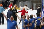 Dokkum 27 april 2026
Koningsdag is dit jaar in Dokkum . Namens de koninklijke familie zijn aanwezig : Koning Willem Alexander Koningin Maxima Prinses Amalia Prinses Alexia Prinses Ariane Prins Constantijn Prinses Laurentien Prins Maurits Prinses Marilene Prins Bernhard Prins Floris Prinses Aimee Prins Pieter Christiaan en Prinses Anita .