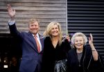 Dokkum 20 april 2027
Koningsdag concert met Koning Willem Alexander Koningin Maxima en Prinses Beatrix