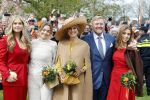 Dokkum 27 april 2026
Koningsdag is dit jaar in Dokkum . Namens de koninklijke familie zijn aanwezig : Koning Willem Alexander Koningin Maxima Prinses Amalia Prinses Alexia Prinses Ariane Prins Constantijn Prinses Laurentien Prins Maurits Prinses Marilene Prins Bernhard Prins Floris Prinses Aimee Prins Pieter Christiaan en Prinses Anita .