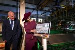 Farmsum (Hoogeveen), 1 April 2026
Koningin Maxima van Nederland bezoekt VEPA en JC-Electronics tijdens een werkbezoek in het kader van circulair ondernemerschap