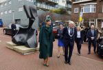 Scheveningen 2 april 2026
Koningin MÃ¡xima opent de gerenoveerde boulevard. De Scheveningse boulevard, al decennialang een van de bekendste en meest bezochte kustpromenades van Nederland, is de afgelopen jaren vernieuwd om beter aan te sluiten bij het groeiende aantal bezoekers en klaar te zijn voor de toekomst. Burgemeester Jan v Zanen begeleidde de Koningin . OOk de commisaris van de koning Wouter Kolff was aanwezig .