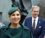 Scheveningen 2 april 2026
Koningin MÃ¡xima opent de gerenoveerde boulevard. De Scheveningse boulevard, al decennialang een van de bekendste en meest bezochte kustpromenades van Nederland, is de afgelopen jaren vernieuwd om beter aan te sluiten bij het groeiende aantal bezoekers en klaar te zijn voor de toekomst. Burgemeester Jan v Zanen begeleidde de Koningin . OOk de commisaris van de koning Wouter Kolff was aanwezig .