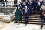 Scheveningen 2 april 2026
Koningin MÃ¡xima opent de gerenoveerde boulevard. De Scheveningse boulevard, al decennialang een van de bekendste en meest bezochte kustpromenades van Nederland, is de afgelopen jaren vernieuwd om beter aan te sluiten bij het groeiende aantal bezoekers en klaar te zijn voor de toekomst. Burgemeester Jan v Zanen begeleidde de Koningin . OOk de commisaris van de koning Wouter Kolff was aanwezig .