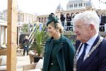 Scheveningen 2 april 2026
Koningin MÃ¡xima opent de gerenoveerde boulevard. De Scheveningse boulevard, al decennialang een van de bekendste en meest bezochte kustpromenades van Nederland, is de afgelopen jaren vernieuwd om beter aan te sluiten bij het groeiende aantal bezoekers en klaar te zijn voor de toekomst. Burgemeester Jan v Zanen begeleidde de Koningin . OOk de commisaris van de koning Wouter Kolff was aanwezig .