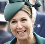 Scheveningen 2 april 2026
Koningin MÃ¡xima opent de gerenoveerde boulevard. De Scheveningse boulevard, al decennialang een van de bekendste en meest bezochte kustpromenades van Nederland, is de afgelopen jaren vernieuwd om beter aan te sluiten bij het groeiende aantal bezoekers en klaar te zijn voor de toekomst. Burgemeester Jan v Zanen begeleidde de Koningin . OOk de commisaris van de koning Wouter Kolff was aanwezig .