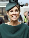 Scheveningen 2 april 2026
Koningin MÃ¡xima opent de gerenoveerde boulevard. De Scheveningse boulevard, al decennialang een van de bekendste en meest bezochte kustpromenades van Nederland, is de afgelopen jaren vernieuwd om beter aan te sluiten bij het groeiende aantal bezoekers en klaar te zijn voor de toekomst. Burgemeester Jan v Zanen begeleidde de Koningin . OOk de commisaris van de koning Wouter Kolff was aanwezig .