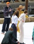 Dokkum 27 april 2026
Koningsdag is dit jaar in Dokkum . Namens de koninklijke familie zijn aanwezig : Koning Willem Alexander Koningin Maxima Prinses Amalia Prinses Alexia Prinses Ariane Prins Constantijn Prinses Laurentien Prins Maurits Prinses Marilene Prins Bernhard Prins Floris Prinses Aimee Prins Pieter Christiaan en Prinses Anita .