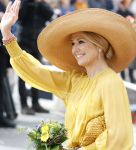Dokkum 27 april 2026
Koningsdag is dit jaar in Dokkum . Namens de koninklijke familie zijn aanwezig : Koning Willem Alexander Koningin Maxima Prinses Amalia Prinses Alexia Prinses Ariane Prins Constantijn Prinses Laurentien Prins Maurits Prinses Marilene Prins Bernhard Prins Floris Prinses Aimee Prins Pieter Christiaan en Prinses Anita .