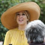 Dokkum 27 april 2026
Koningsdag is dit jaar in Dokkum . Namens de koninklijke familie zijn aanwezig : Koning Willem Alexander Koningin Maxima Prinses Amalia Prinses Alexia Prinses Ariane Prins Constantijn Prinses Laurentien Prins Maurits Prinses Marilene Prins Bernhard Prins Floris Prinses Aimee Prins Pieter Christiaan en Prinses Anita .