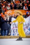 Dokkum 27 april 2026
Koningsdag is dit jaar in Dokkum . Namens de koninklijke familie zijn aanwezig : Koning Willem Alexander Koningin Maxima Prinses Amalia Prinses Alexia Prinses Ariane Prins Constantijn Prinses Laurentien Prins Maurits Prinses Marilene Prins Bernhard Prins Floris Prinses Aimee Prins Pieter Christiaan en Prinses Anita .