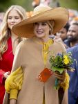 Dokkum 27 april 2026
Koningsdag is dit jaar in Dokkum . Namens de koninklijke familie zijn aanwezig : Koning Willem Alexander Koningin Maxima Prinses Amalia Prinses Alexia Prinses Ariane Prins Constantijn Prinses Laurentien Prins Maurits Prinses Marilene Prins Bernhard Prins Floris Prinses Aimee Prins Pieter Christiaan en Prinses Anita .