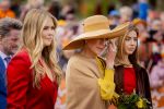 Dokkum 27 april 2026
Koningsdag is dit jaar in Dokkum . Namens de koninklijke familie zijn aanwezig : Koning Willem Alexander Koningin Maxima Prinses Amalia Prinses Alexia Prinses Ariane Prins Constantijn Prinses Laurentien Prins Maurits Prinses Marilene Prins Bernhard Prins Floris Prinses Aimee Prins Pieter Christiaan en Prinses Anita .