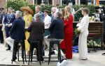 Dokkum 27 april 2026
Koningsdag is dit jaar in Dokkum . Namens de koninklijke familie zijn aanwezig : Koning Willem Alexander Koningin Maxima Prinses Amalia Prinses Alexia Prinses Ariane Prins Constantijn Prinses Laurentien Prins Maurits Prinses Marilene Prins Bernhard Prins Floris Prinses Aimee Prins Pieter Christiaan en Prinses Anita .