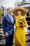 Dokkum 27 april 2026
Koningsdag is dit jaar in Dokkum . Namens de koninklijke familie zijn aanwezig : Koning Willem Alexander Koningin Maxima Prinses Amalia Prinses Alexia Prinses Ariane Prins Constantijn Prinses Laurentien Prins Maurits Prinses Marilene Prins Bernhard Prins Floris Prinses Aimee Prins Pieter Christiaan en Prinses Anita .
