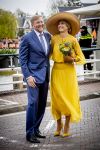 Dokkum 27 april 2026
Koningsdag is dit jaar in Dokkum . Namens de koninklijke familie zijn aanwezig : Koning Willem Alexander Koningin Maxima Prinses Amalia Prinses Alexia Prinses Ariane Prins Constantijn Prinses Laurentien Prins Maurits Prinses Marilene Prins Bernhard Prins Floris Prinses Aimee Prins Pieter Christiaan en Prinses Anita .