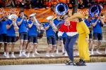 Dokkum 27 april 2026
Koningsdag is dit jaar in Dokkum . Namens de koninklijke familie zijn aanwezig : Koning Willem Alexander Koningin Maxima Prinses Amalia Prinses Alexia Prinses Ariane Prins Constantijn Prinses Laurentien Prins Maurits Prinses Marilene Prins Bernhard Prins Floris Prinses Aimee Prins Pieter Christiaan en Prinses Anita .